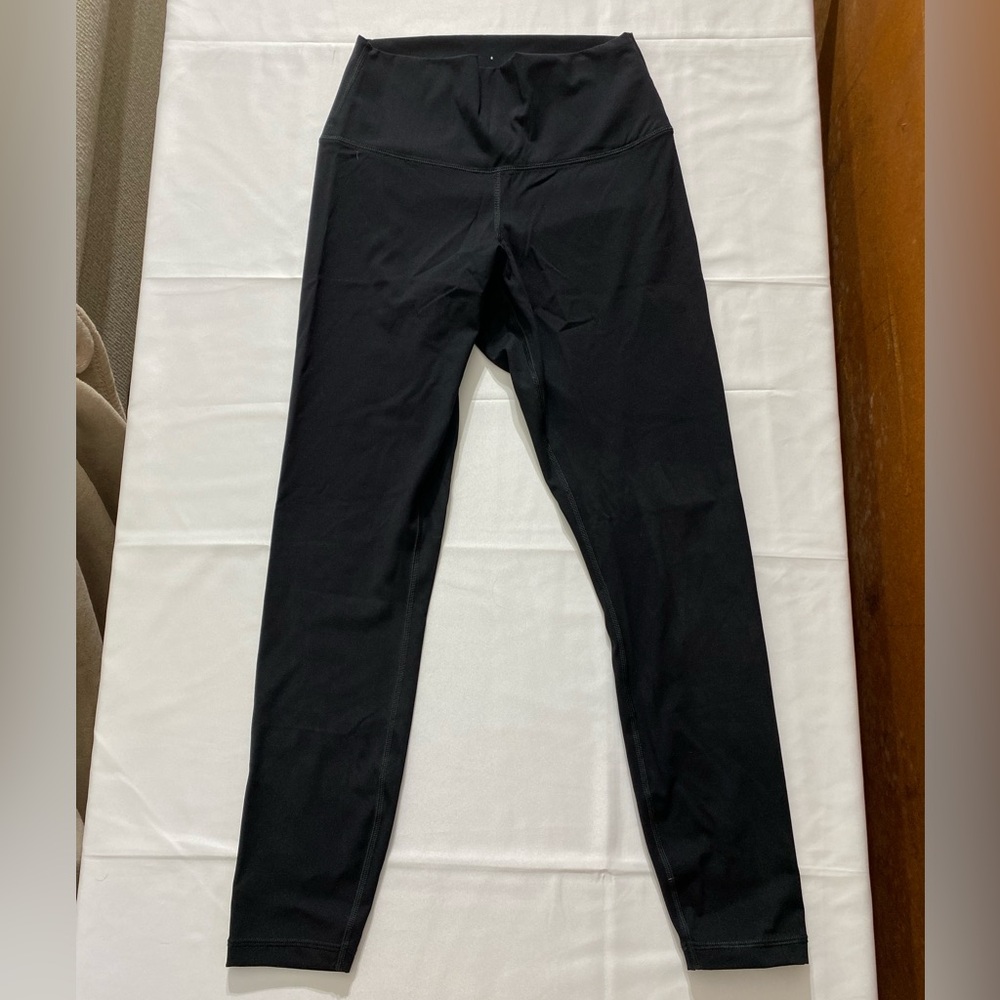 Everlane ReNew Ankle Leggings in Black